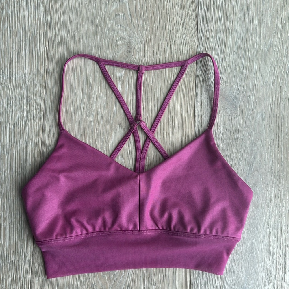 ALO Yoga Lavish Bra Raspberry Sorbet sz S
